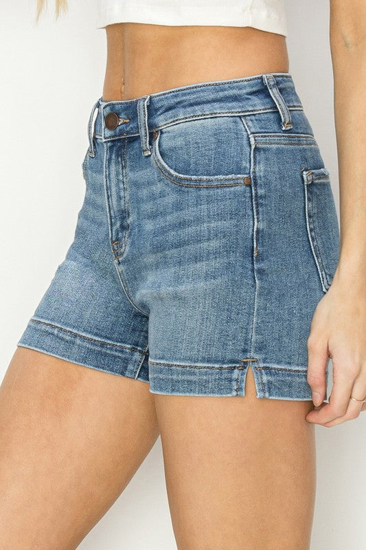 Risen Side Slit Shorts