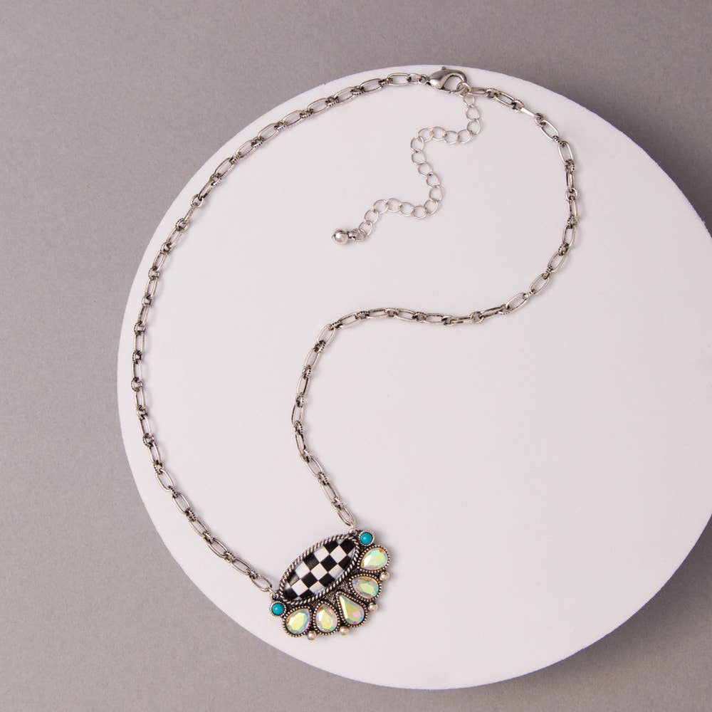 Western Checkered Oval Pendant Necklace